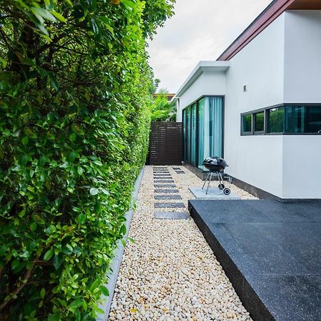 The Infinity Private Pool Villa Phuket Exterior photo